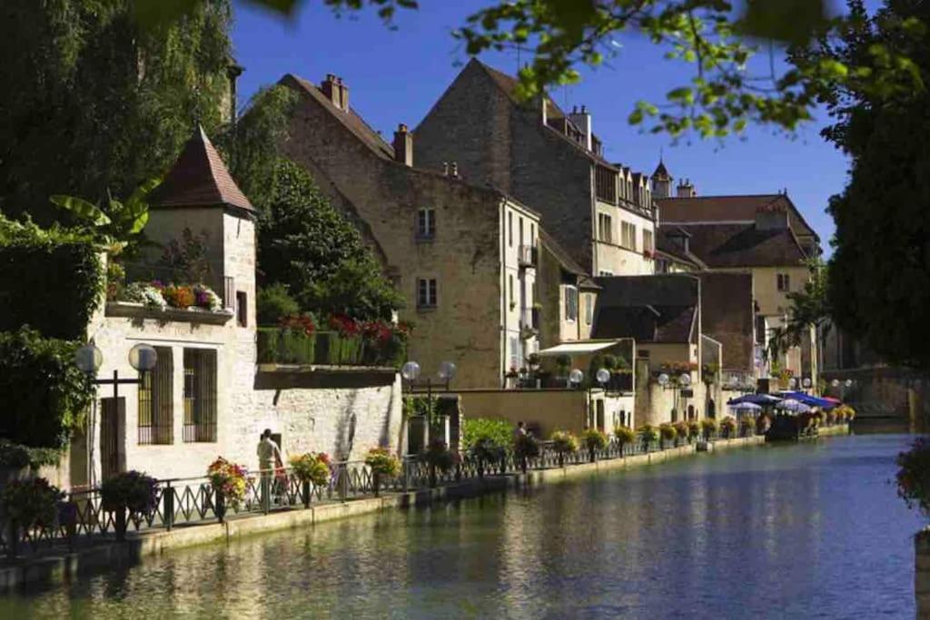 Bienvenue A L'Appart' De Louis ! Dole Buitenkant foto